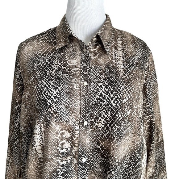 Ralph Lauren LRL Women's Brown Snakeskin Print Button 3/4 Sleeve Shirt Size 1X - Picture 3 of 10